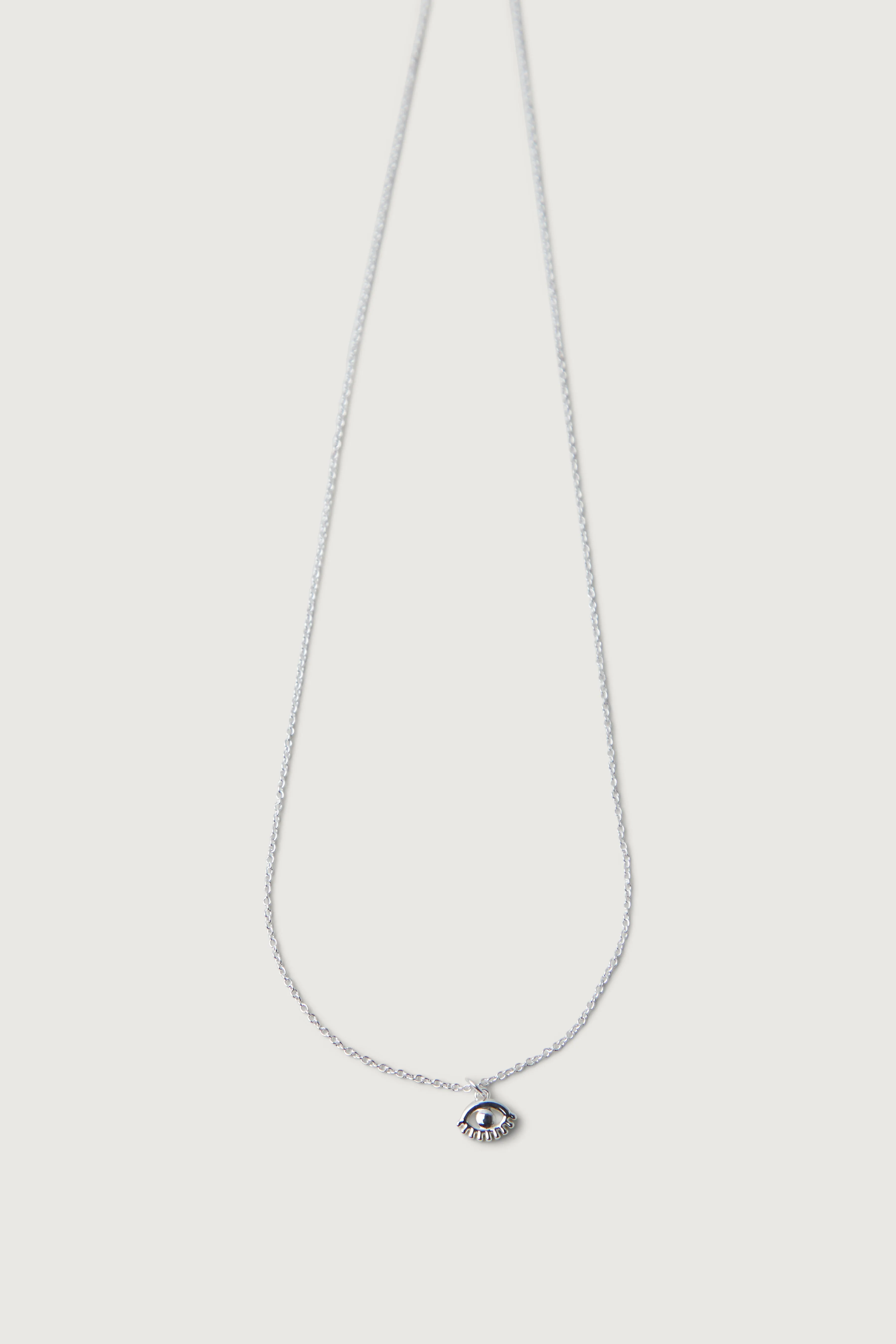 CHARM PENDANT NECKLACE