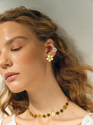 Elegant Summer Luxury White Drip Oil Eight-Petal Flower Ear Clip